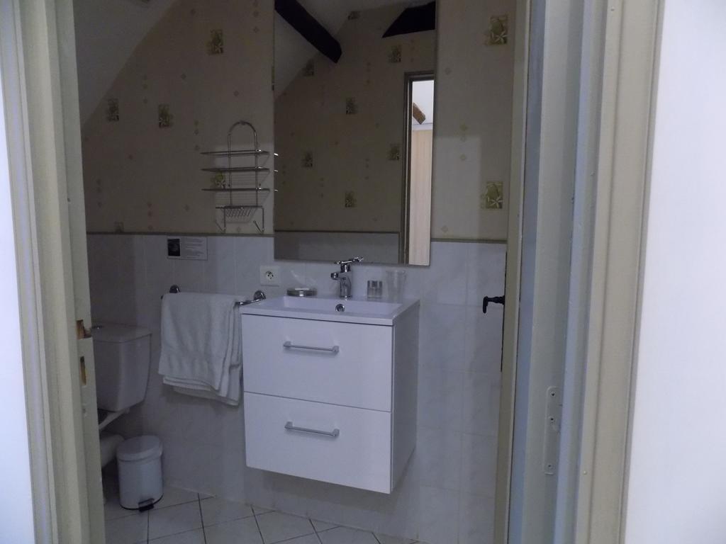 Le Jaonnet Bed & Breakfast Nabirat Eksteriør bilde